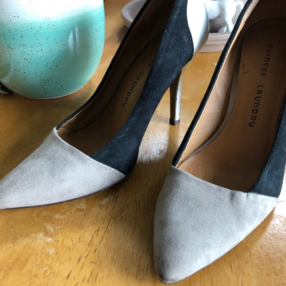 Neutral Colourblock Heels - Picture 2 of 4